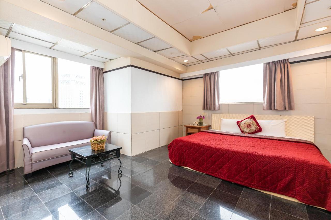 Yi Pin Business Hotel Taoyuan Zewnętrze zdjęcie