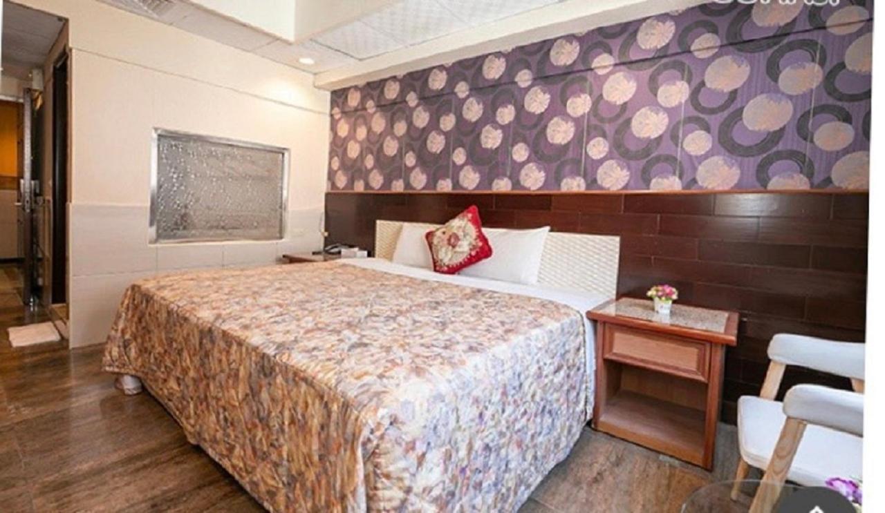 Yi Pin Business Hotel Taoyuan Zewnętrze zdjęcie