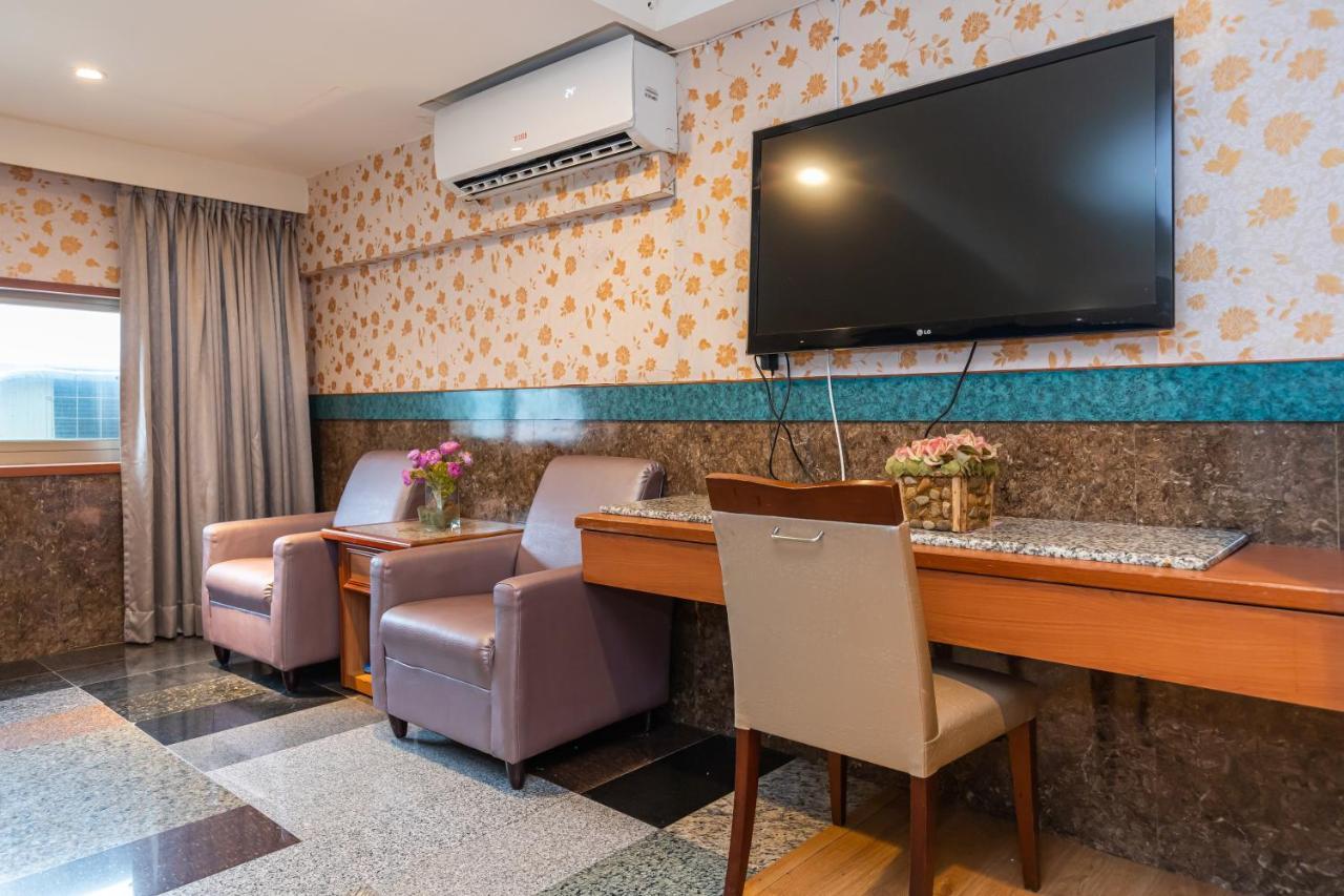 Yi Pin Business Hotel Taoyuan Zewnętrze zdjęcie