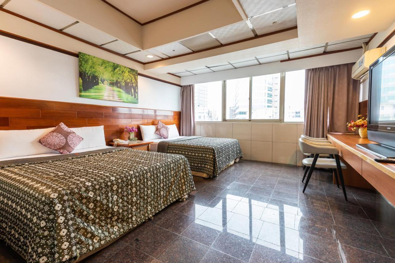 Yi Pin Business Hotel Taoyuan Zewnętrze zdjęcie
