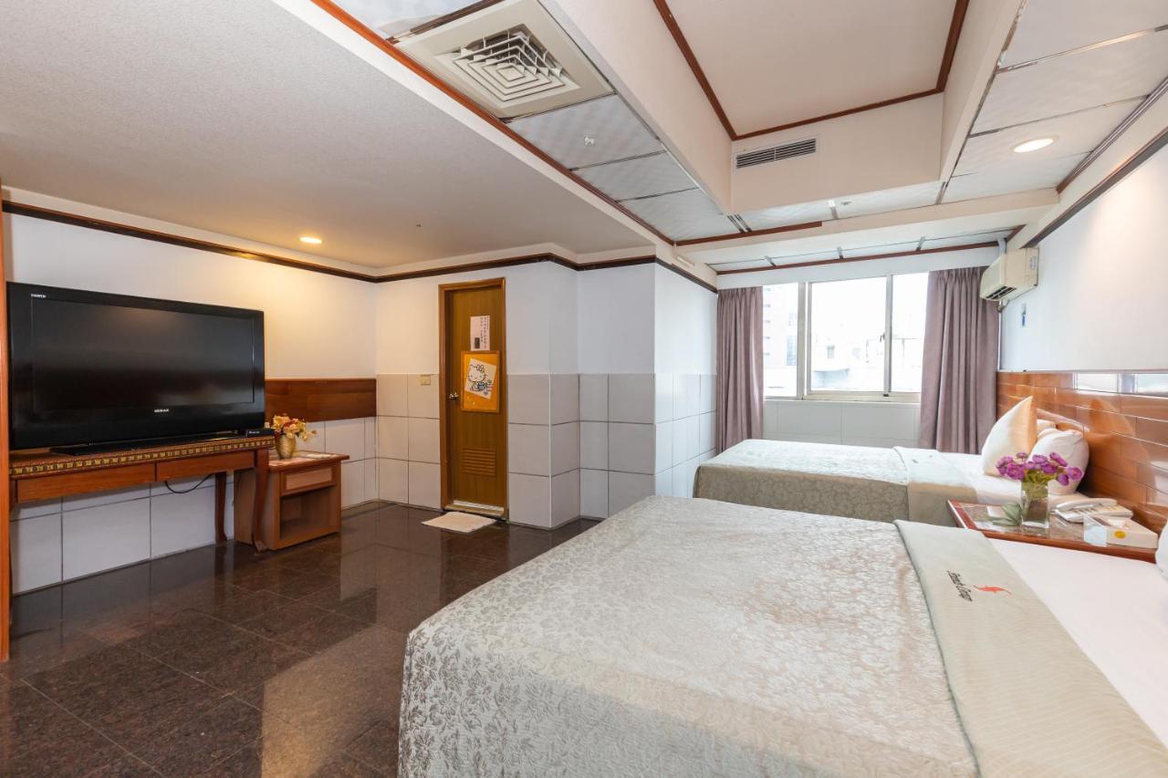 Yi Pin Business Hotel Taoyuan Zewnętrze zdjęcie