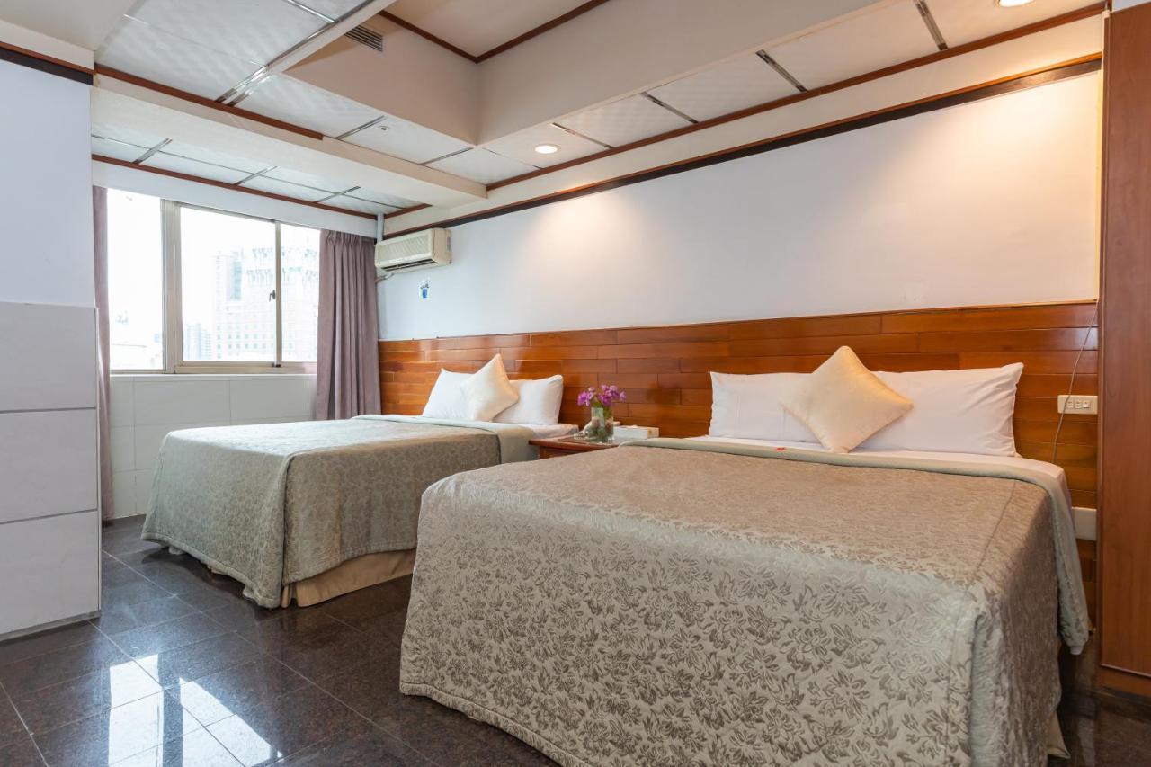 Yi Pin Business Hotel Taoyuan Zewnętrze zdjęcie