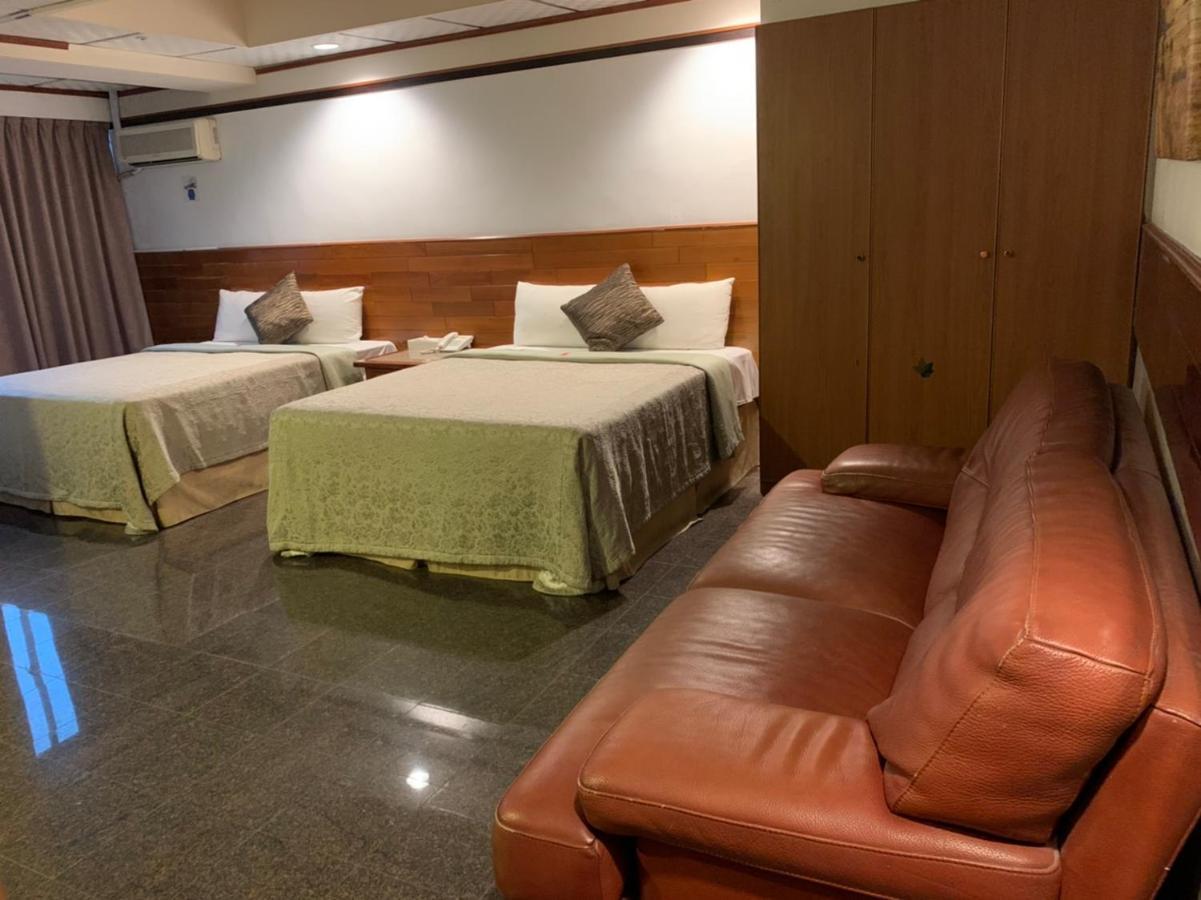 Yi Pin Business Hotel Taoyuan Zewnętrze zdjęcie