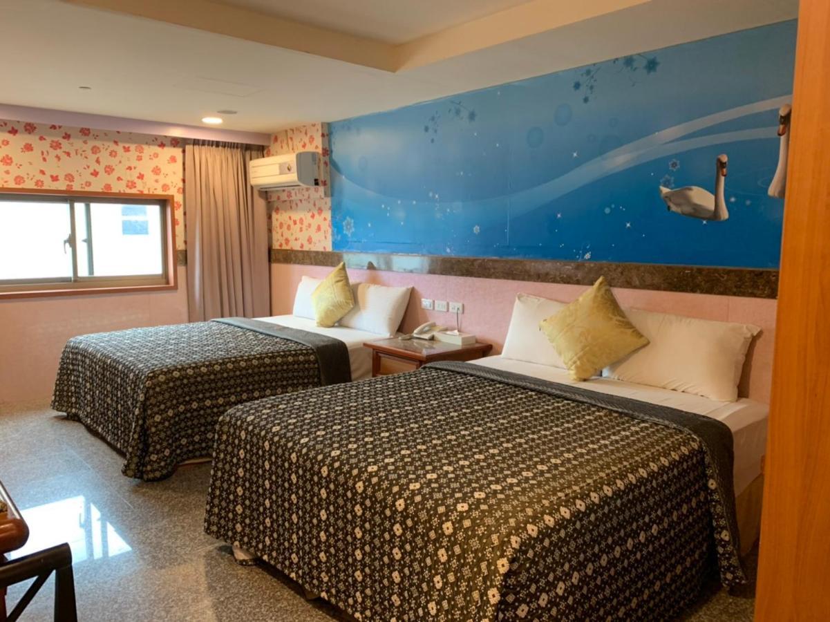 Yi Pin Business Hotel Taoyuan Zewnętrze zdjęcie